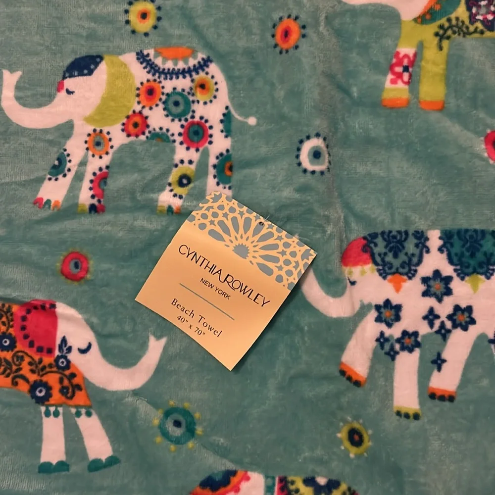 NWT Cynthia Rowley Multi Color Elephant 40”x70” 100% cotton Beach Towel